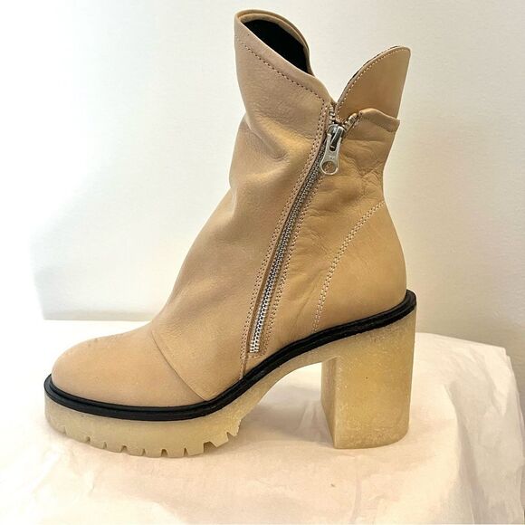 Free People Jack Zip Lug Sole Leather Boots in Camel New In Box Size 7.5 (38) - Picture 4 of 11
